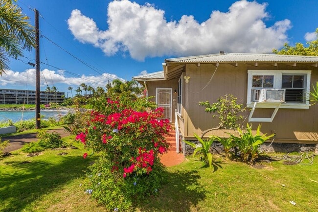 property at 5111 Hoona Rd