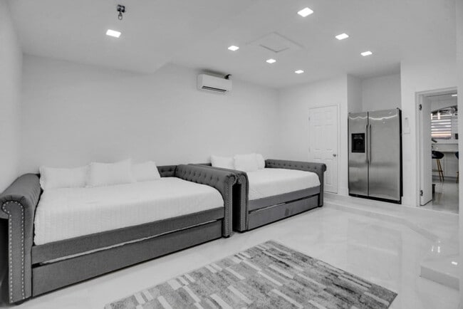 3824 SW 49th Pl, Unit SI ID1255736P in Fort Lauderdale, FL - Foto de edificio - Building Photo