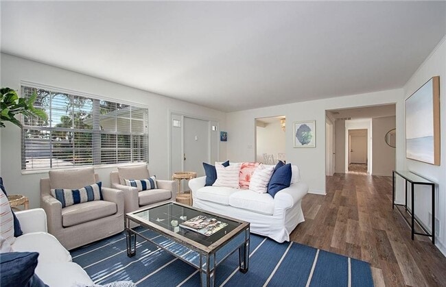 property at 1281 Diana Ave