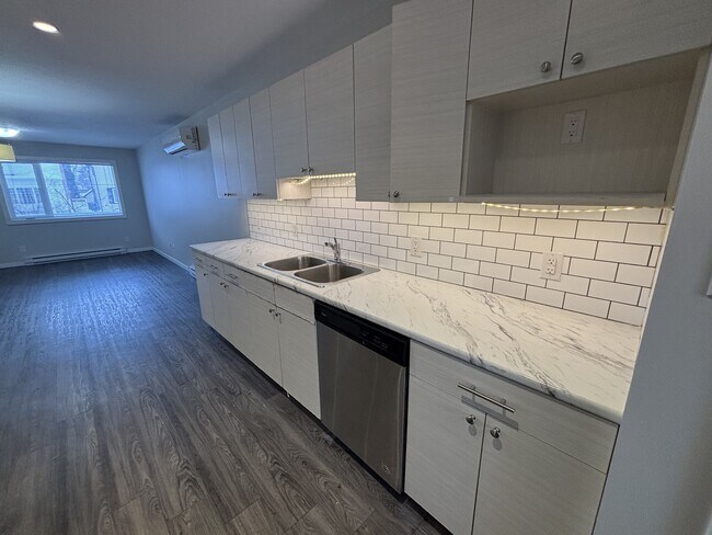 26 Vivian Ave in Winnipeg, MB - Building Photo - Building Photo