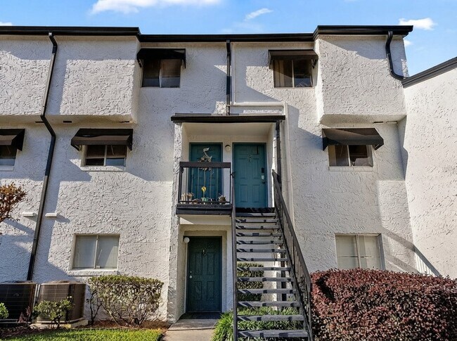 property at 4269 S Semoran Blvd