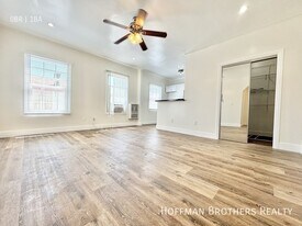 1234 N Berendo St, Unit 6 in Los Angeles, CA - Building Photo