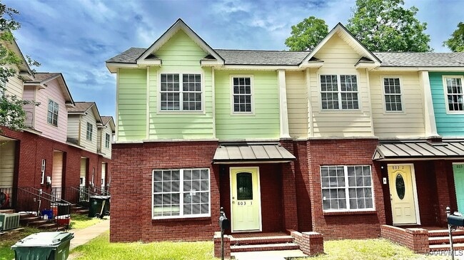 property at 803 E Adams St