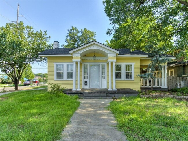 property at 1025 NW 34th St