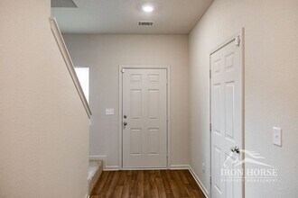 796 Fitzroy Dr in Athens, GA - Building Photo - Building Photo