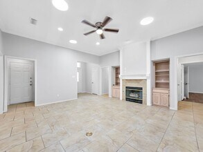 2509 Classic Ct W in Bedford, TX - Building Photo - Building Photo