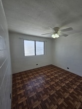 2064 Young St in Honolulu, HI - Building Photo - Building Photo