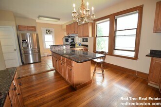 305 Central St in Auburndale, MA - Building Photo - Building Photo