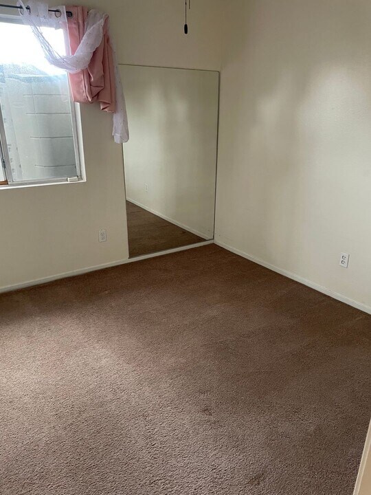 4804 Marblecrest Ct in Las Vegas, NV - Building Photo