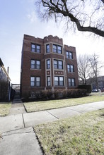 10453 S Hale Ave in Chicago, IL - Foto de edificio - Building Photo