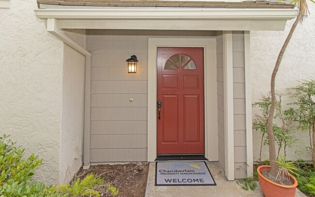 13663 Tiverton Rd in San Diego, CA - Building Photo - Building Photo