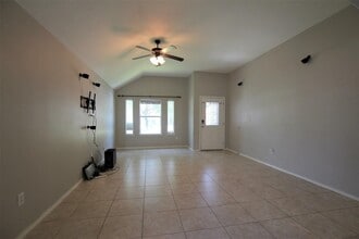 1911 Stone Field Ln in Laredo, TX - Building Photo - Building Photo