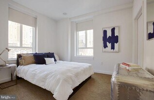 1616 Walnut St, Unit 1B-0604 in Philadelphia, PA - Building Photo