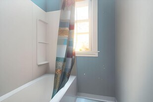 128 Hornell St, Unit HOUSE in Hornell, NY - Building Photo