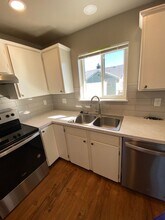 3413 Cascade Loop in Yakima, WA - Building Photo - Building Photo