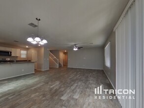 16562 W Sierra St in Surprise, AZ - Building Photo - Building Photo
