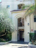 10640 Woodbridge St in Los Angeles, CA - Building Photo