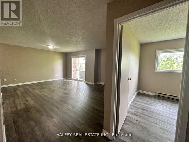 property at 9 Lowndes Ave