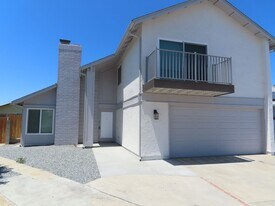 2160 Leighton Ct in San Diego, CA - Building Photo