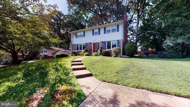 property at 2527 Bull Run Ct
