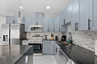 1784 NW 31st St in Miami, FL - Foto de edificio - Building Photo