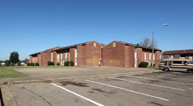 Sunset Plaza in Jackson, MS - Foto de edificio - Building Photo