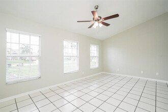 901 SW 10th Pl in Cape Coral, FL - Building Photo - Building Photo