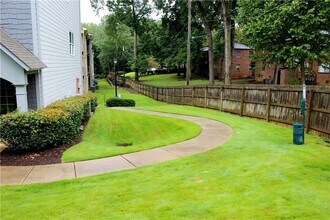 3054 Turman Cir in Decatur, GA - Building Photo - Building Photo