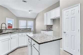 11121 Covey Ln in Frisco, TX - Building Photo - Building Photo