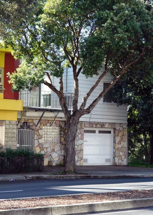 450 Detroit St in San Francisco, CA - Building Photo