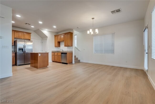8244 Brilliant Pompon in Las Vegas, NV - Building Photo - Building Photo