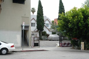 820 S Oxford Ave in Los Angeles, CA - Building Photo