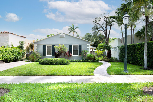 601 Sunset Rd in West Palm Beach, FL - Foto de edificio - Building Photo