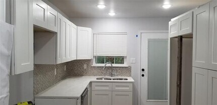 708 Peters Colony in Rockwall, TX - Building Photo - Building Photo