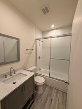 1019 S Osage Ave in Inglewood, CA - Building Photo - Building Photo