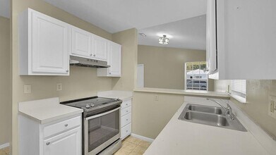 901 10th St in West Palm Beach, FL - Building Photo - Building Photo