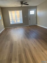 325 Honea Ln in Owens Cross Roads, AL - Building Photo - Building Photo