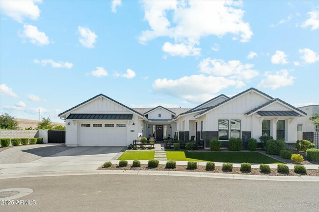 property at 20717 E Pummelos Rd