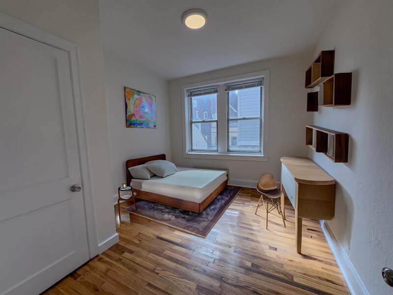 338 Lombard St in Philadelphia, PA - Building Photo