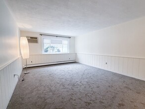 80 Walnut St in Canton, MA - Building Photo - Building Photo