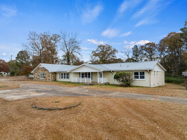 property at 2366 N Walston Bridge Rd