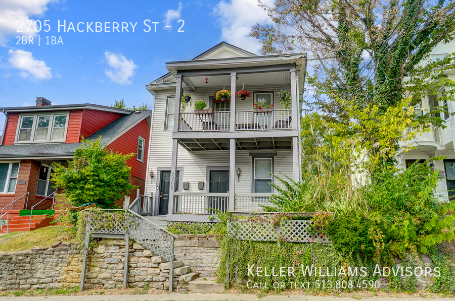 2705 Hackberry St-Unit -2 in Cincinnati, OH - Building Photo