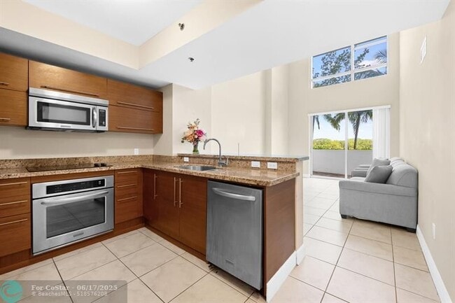 property at 2641 N Flamingo Rd