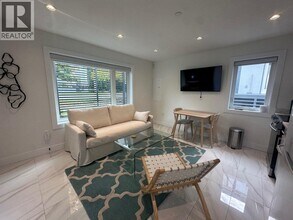 4373 Ontario St in Vancouver, BC - Building Photo - Building Photo