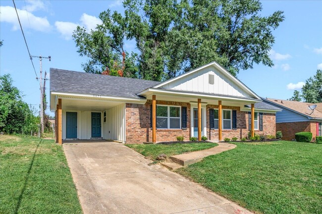 3471 Kings Arms St in Memphis, TN - Foto de edificio - Building Photo