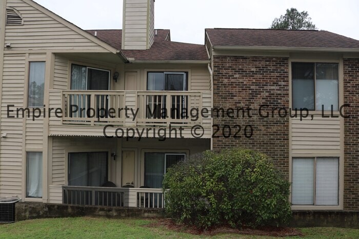 229 Windsor Point Rd-Unit -3D in Columbia, SC - Building Photo