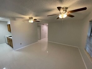 390 Guzzardo Ln in Independence, LA - Building Photo - Building Photo