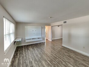 14 Lamplight Ln in Winter Haven, FL - Building Photo - Building Photo
