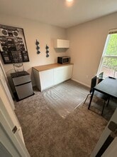 1696 Virginia Ave, Unit B in Eustis, FL - Building Photo - Building Photo