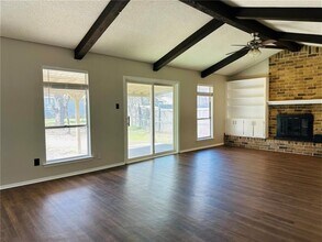 1504 Sagebrush Dr in Round Rock, TX - Building Photo - Building Photo